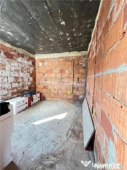 Sacalaz - Zona excelenta - Duplex spatios - 5 camere - P 1 - - Sacalaz (Timis)