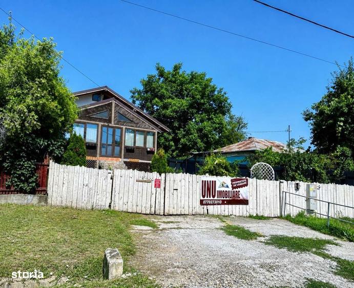 Uricani Iasi Doua Case in Una 108mp Ideala 2 Familii, 1330 mp teren - 12