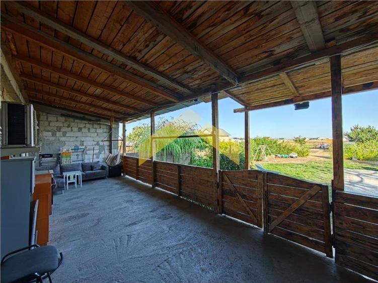 Casă individuală cu 4 camere cu Teren 1312 Mp în Sânpaul