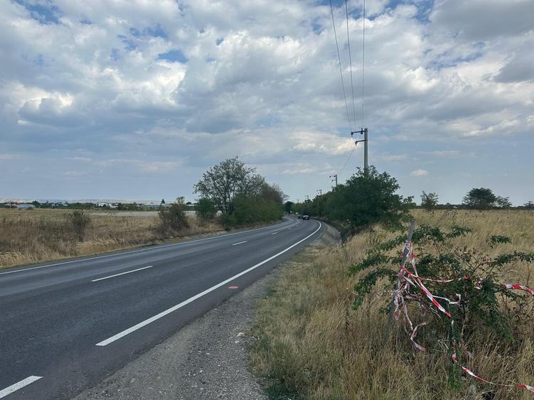 Teren Construcții extravilan de 2843 mp, în Albota