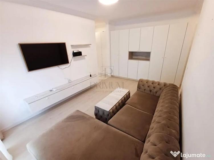 Apartament cu 3 camere decomandat în Chișoda