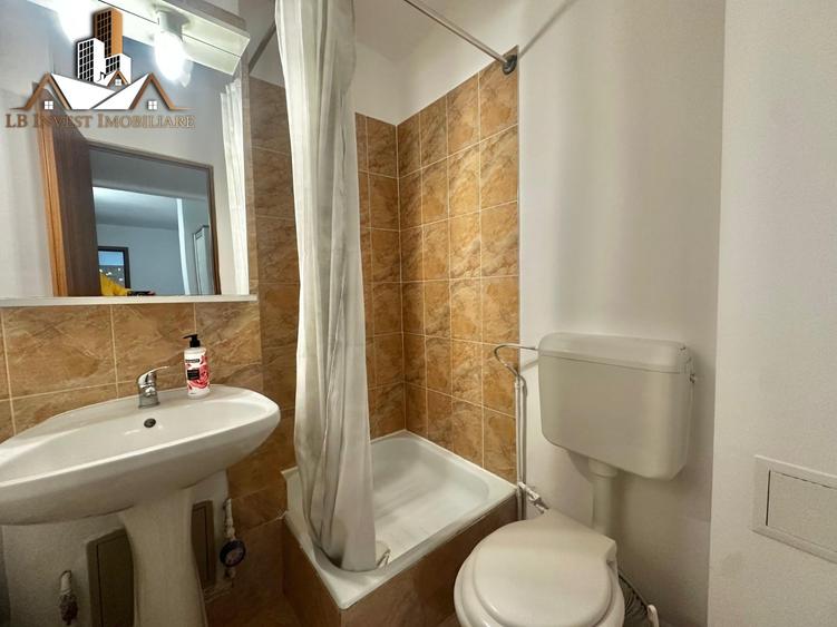 Apartament cu 4 camere decomandat, mobilat în Bucovina