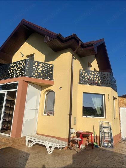 CASA DEOSEBITA | 400 MP TEREN | 20 ML deschidere | 1 min de Ford Damila | Proprietar - 3