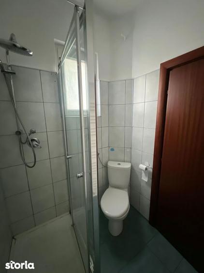 Casă cu 2 camere semidecomandat cu Canalizare în Unirii