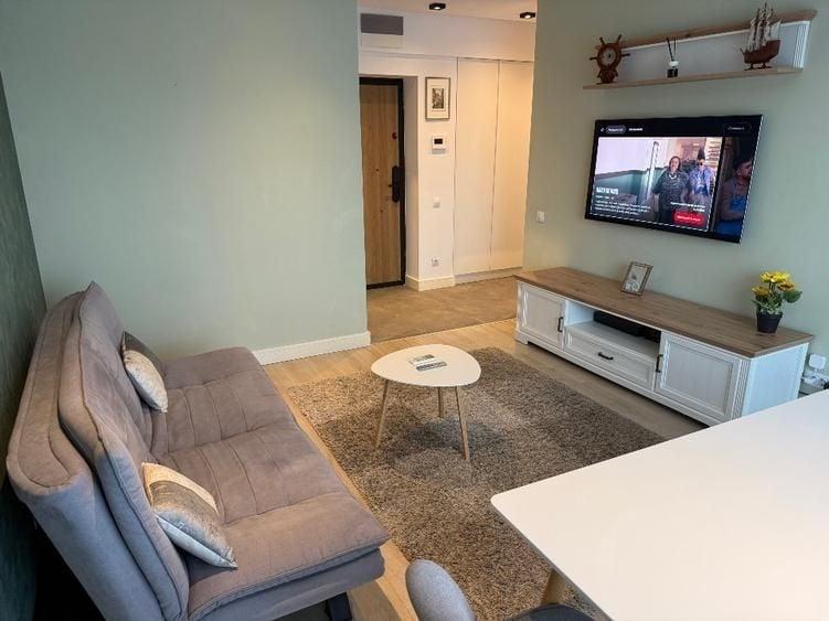 Apartament cu 2 camere decomandat, mobilat în Pipera