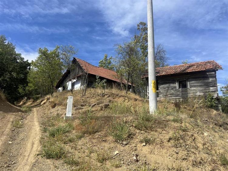 Teren Construcții intravilan de 888 mp, în Mihăileni