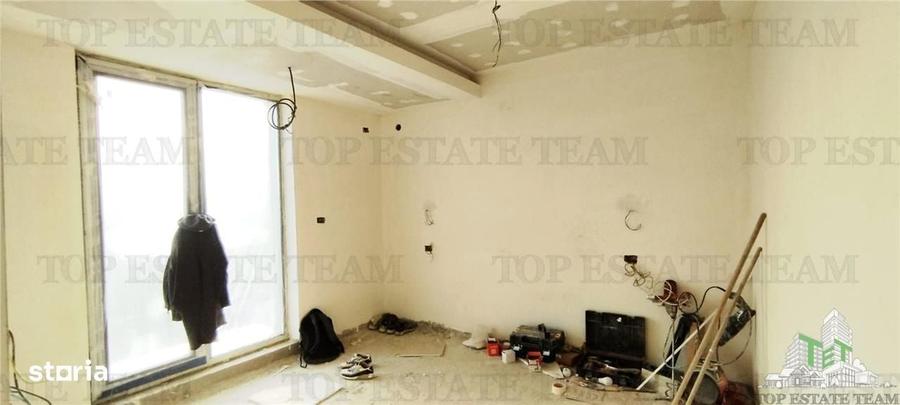 Casă cu 4 camere cu Teren 300 Mp în Odăi