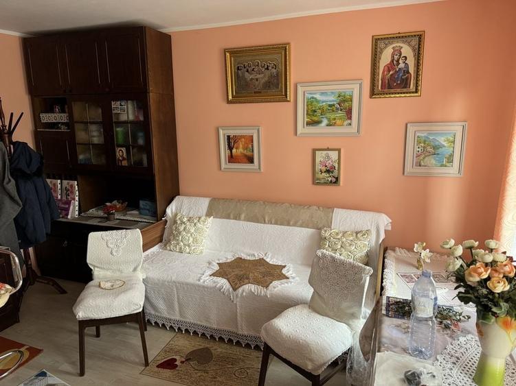Casă cu 3 camere în Șinca