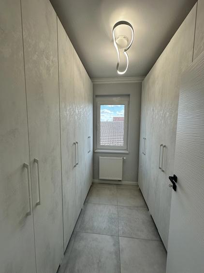 Apartament cu 3 camere decomandat în Braytim