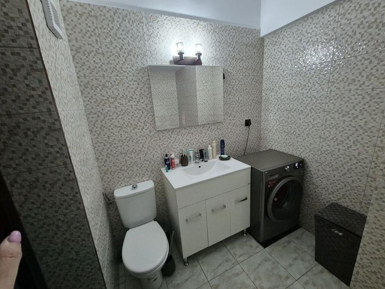 Apartament 3 camere de vanzare Ansamblu Rezidential RO - 4