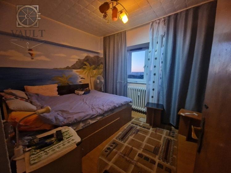 APARTAMENT 4 CAMERE-RAHOVA-BLOC REABILITAT-2 BAI-2 BALCOANE - 3