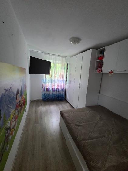 Vanzare apartament 2 camere - 8