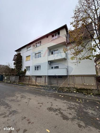 Apartament cu 2 camere decomandat în Orașul Vechi