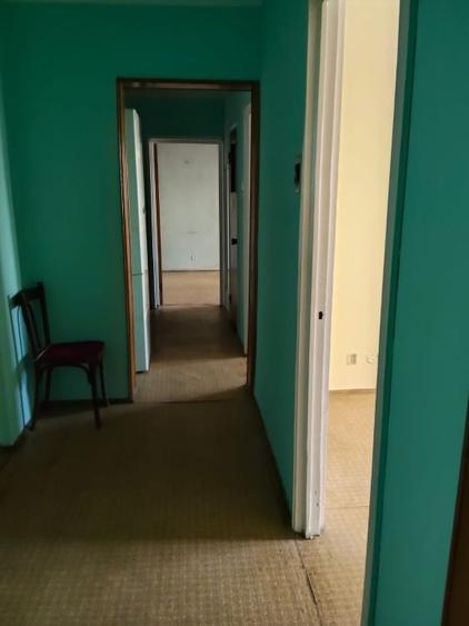 Timpuri Noi - Tineretului: 3 camere cu potențial imens (2 băi, decomandat) - 3