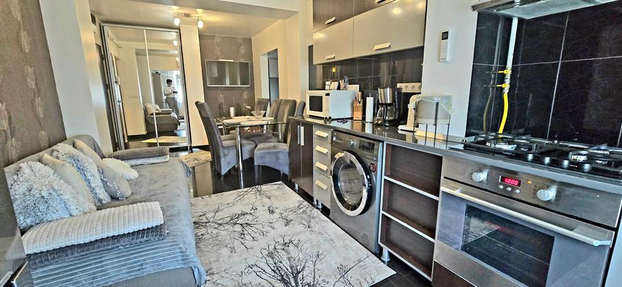 Etaj2, zona Spitalului județean,  micro 6 Târgoviște, vânzare apartament 2camere - 3