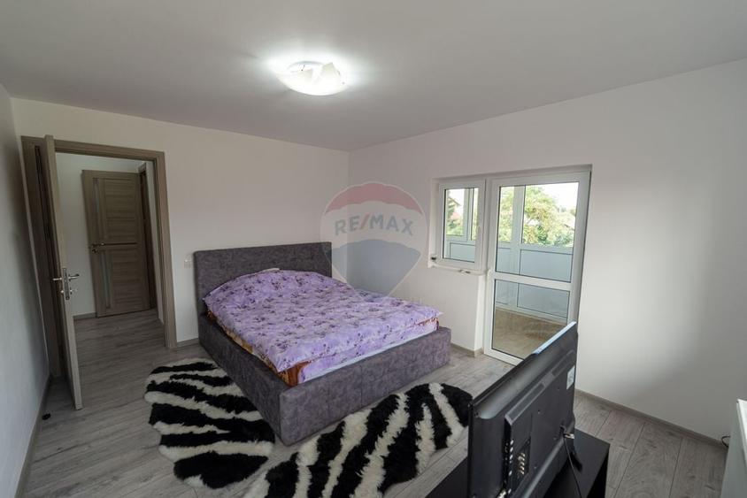 Casa cu 4 camere de vanzare , 96mp totali, sat Islaz - 13