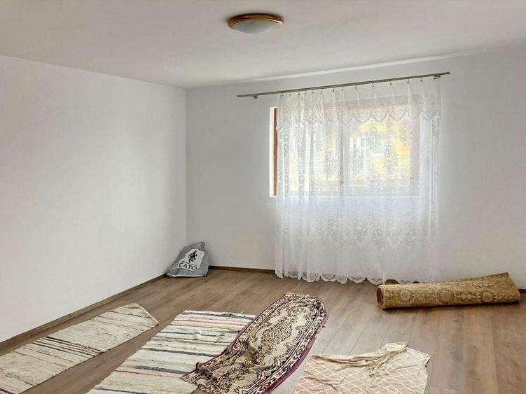 Vanzare Casa Sacele Cernatu - 5