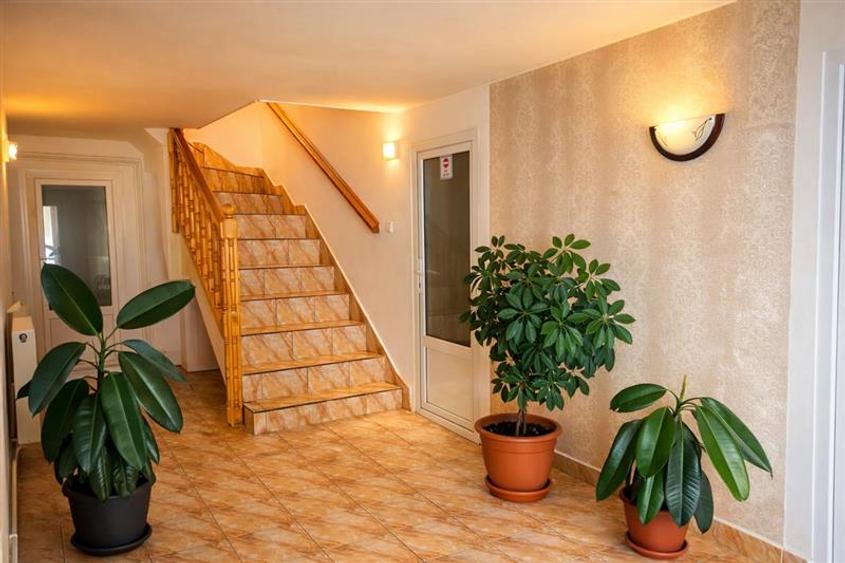 Tu 3D! Resedinta/ Pensiune, apreciabil areal, Moieciu, Bran, Brasov - 3