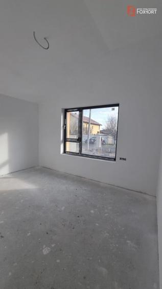 Duplex modern cu 5 camere si 2 bai in Ghiroda - 5