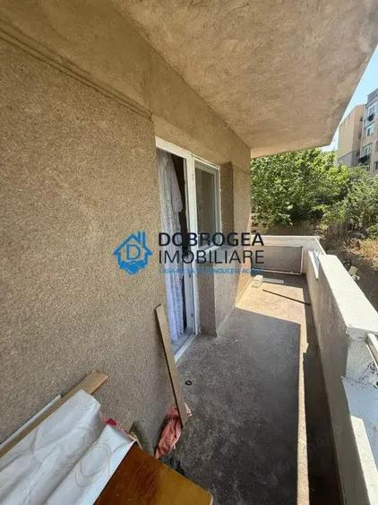 Varariei- 2 camere, decomadat, etaj 2, boxa - 6