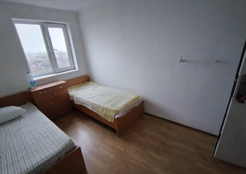 Garsoniera etaj 3 - strada Labirintului ! - 7