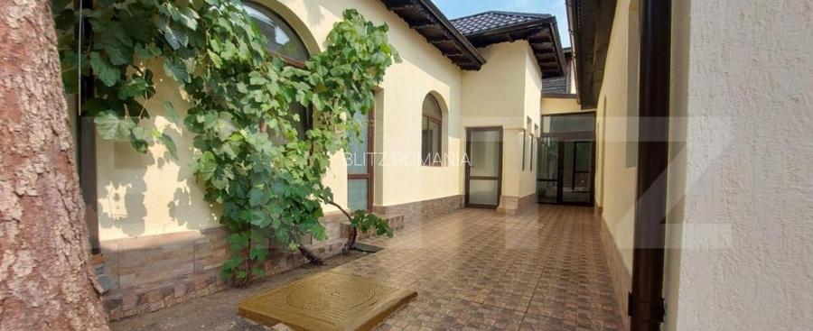 Casa 4 camere, 120mp, zona Sala Sporturilor Casa 4 camere, 120mp, zona Sala Sporturilor