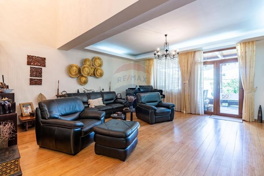 Casă / Vilă de vanzare in Corbeanca, str. Laguna albastra, langa lac - 4