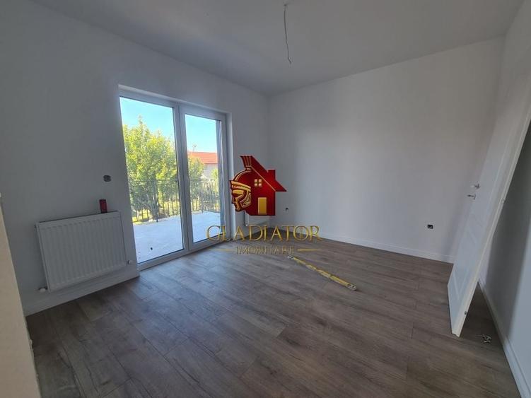 Doar o vila a mai ramas!Nu rata ultima disponibilitate Ciurbesti lac - 15