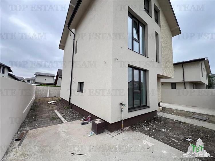 Vila  moderna, individuala cu 4 camere , 3 bai , Living , terasa acoperita, inca - 9