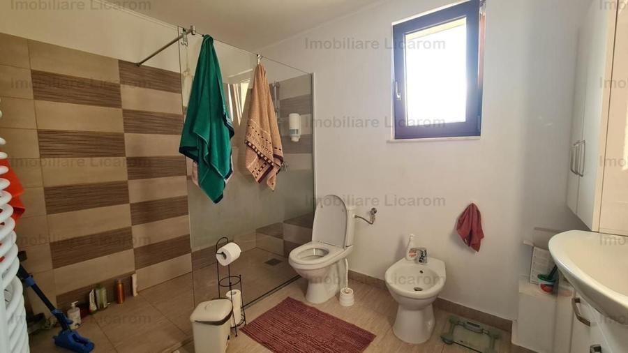 Duplex Sanpetru P+E,5 camere,teren 375 mp,260000 euro - 4
