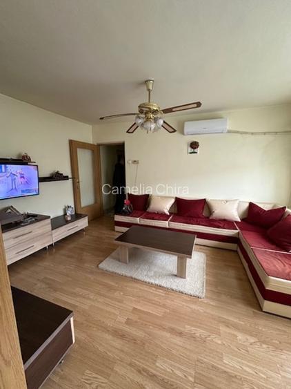 Apartament cu 2 camere nedecomandat, mobilat în Central