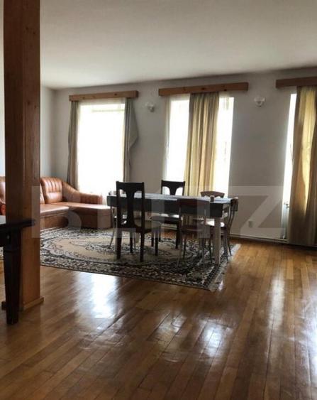 Casa de vanzare, cu 7 camere, 350 mp u & 2850 mp teren - 1