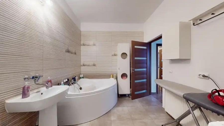 GROZAVESTI - Orhideea / Vila multifunctionala 251 mp / Teren 270 mp - 30