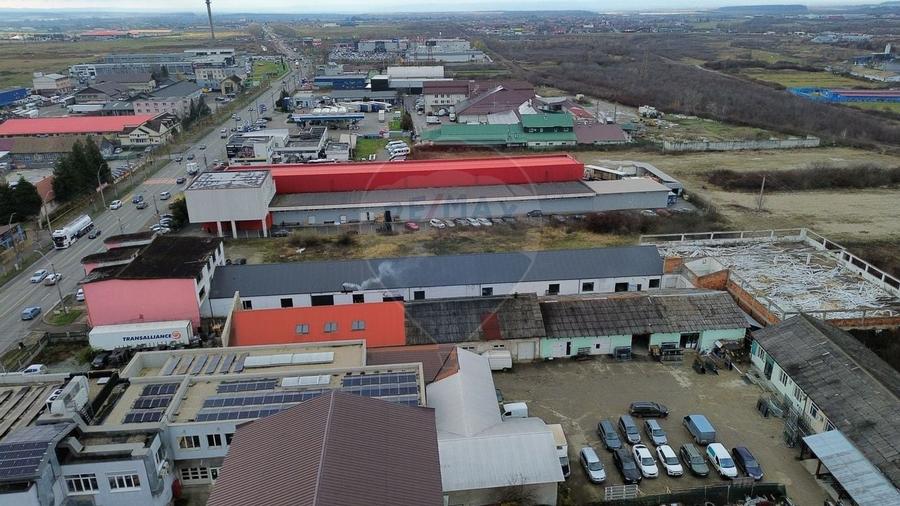 Hala de 2,400mp BD Regele Mihai Baia Mare zona Dedeman 490.000 EURO - 9