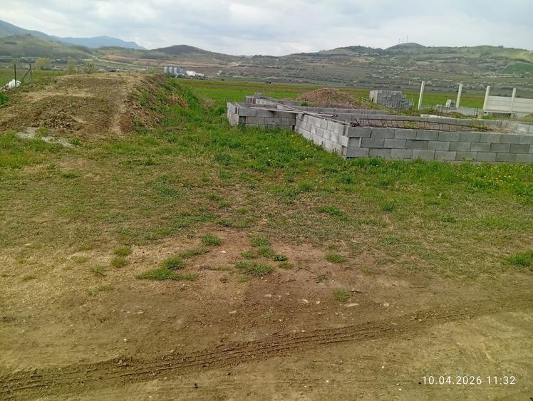 Vind teren in sard - 2