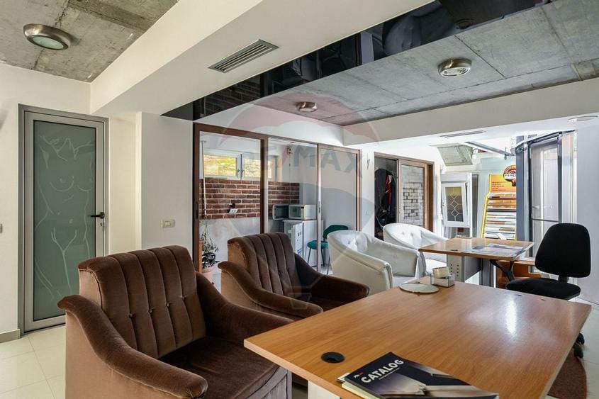 Cladire de birouri Micalaca pe principala, vad si vizibilitate sporita - 18