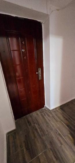 Comision zero la cumparator, Vanzare apartament 3 camere, micro 8 Targoviste - 11