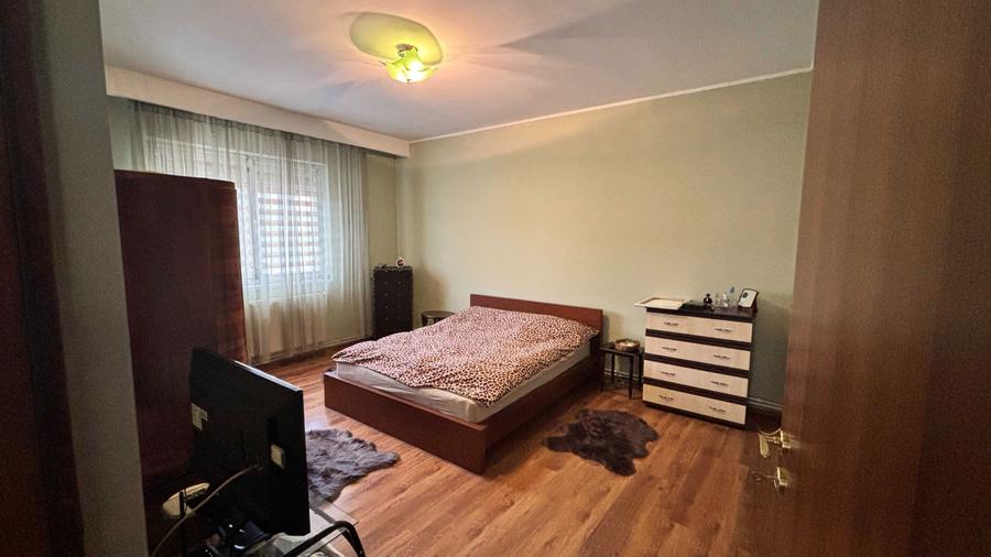 Casa spatioasa Zona Garii, Braila | 3 Corpuri | Centrala Noua (2025) - 2