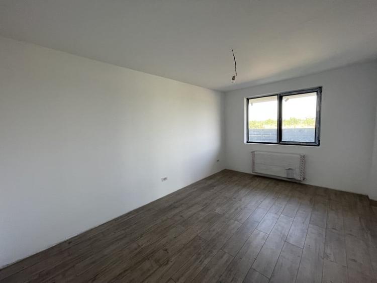 Vila individuala, Domnesti, Drumul Targului, P+1, suprafata teren 460, finisata. - 11