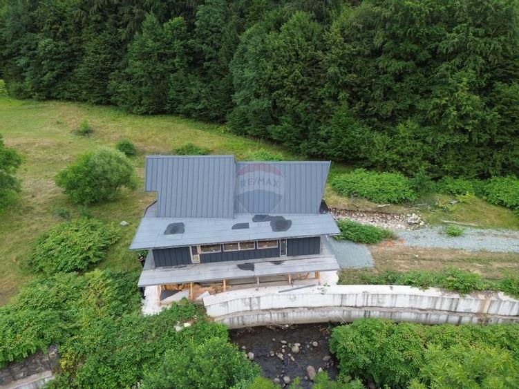 Cabană modernă tip A-frame de 312 m²  de vânzare în zona Firiza - 9