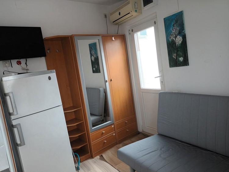 Inchiriez garsonira Mogosoaia camera ieftina chirie - 5