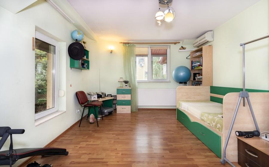 Vilă de Vânzare Drumul Taberei Stradă Exclusivistă Acces Securizat T=627mp D=30m - 36