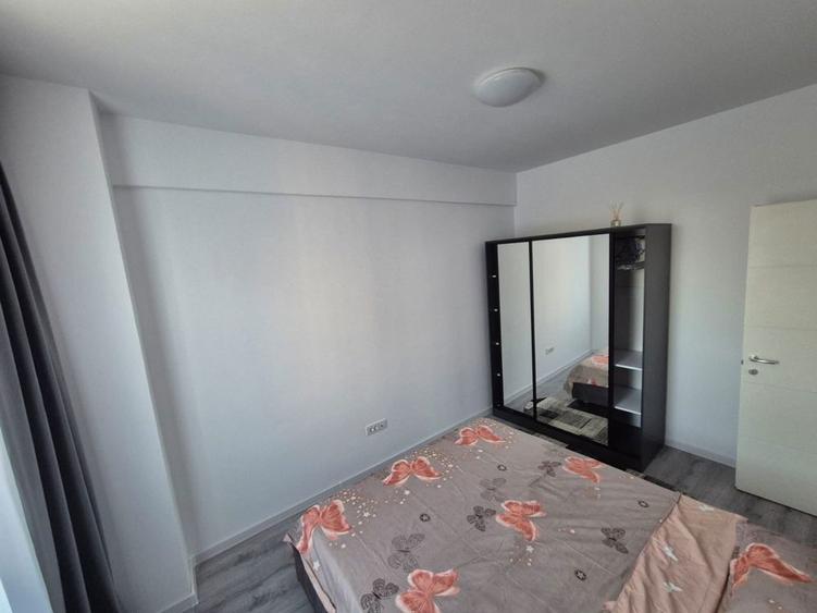 Inchiriez apartament 3 camere - 3