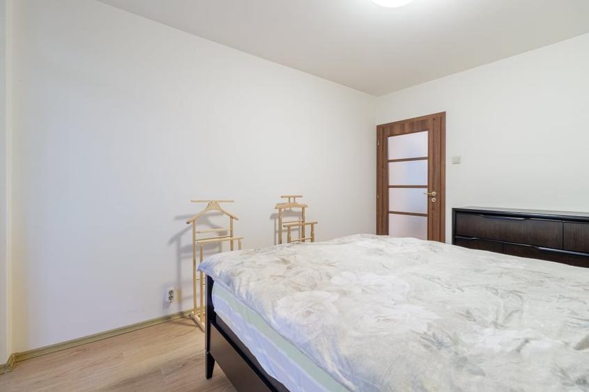 3 camere etaj 1 din 4 Parcul Moghioros - 9
