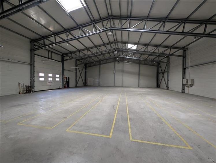 Hala moderna, izolata termic + rampa + platforma betonata - de inchiriat - carti - 7