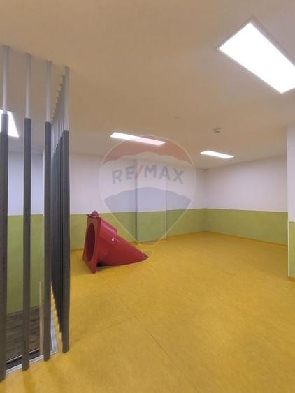 Spatiu comercial de vanzare - 19