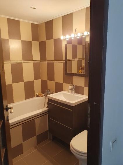 Proprietar, ofer spre vanzare un apartament cu 2 camere, bloc din 1984 anvelopat - 2