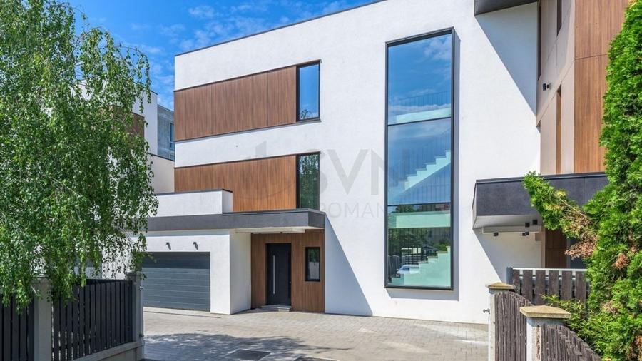 REV2004888 Vila deosebita I Erou Iancu Nicolae - 2