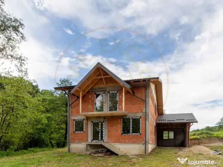Casa P+1, Babana-Arges cu panouri si apa de izvor - 7