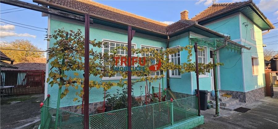 OFERTĂ!!! Casă în Cricău cu 1776mp teren, 1 ha teren arabil - 1